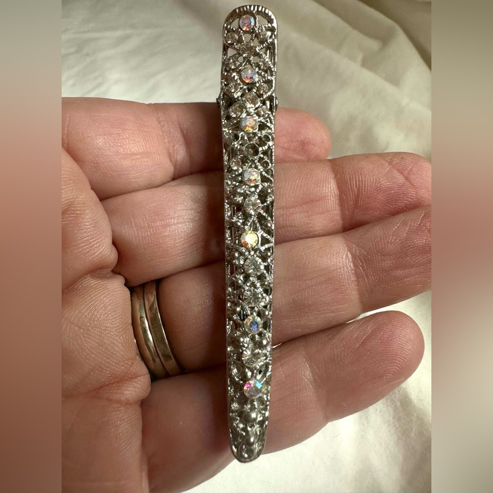 Vintage Rhinestone and crystal alligator clip for the hair